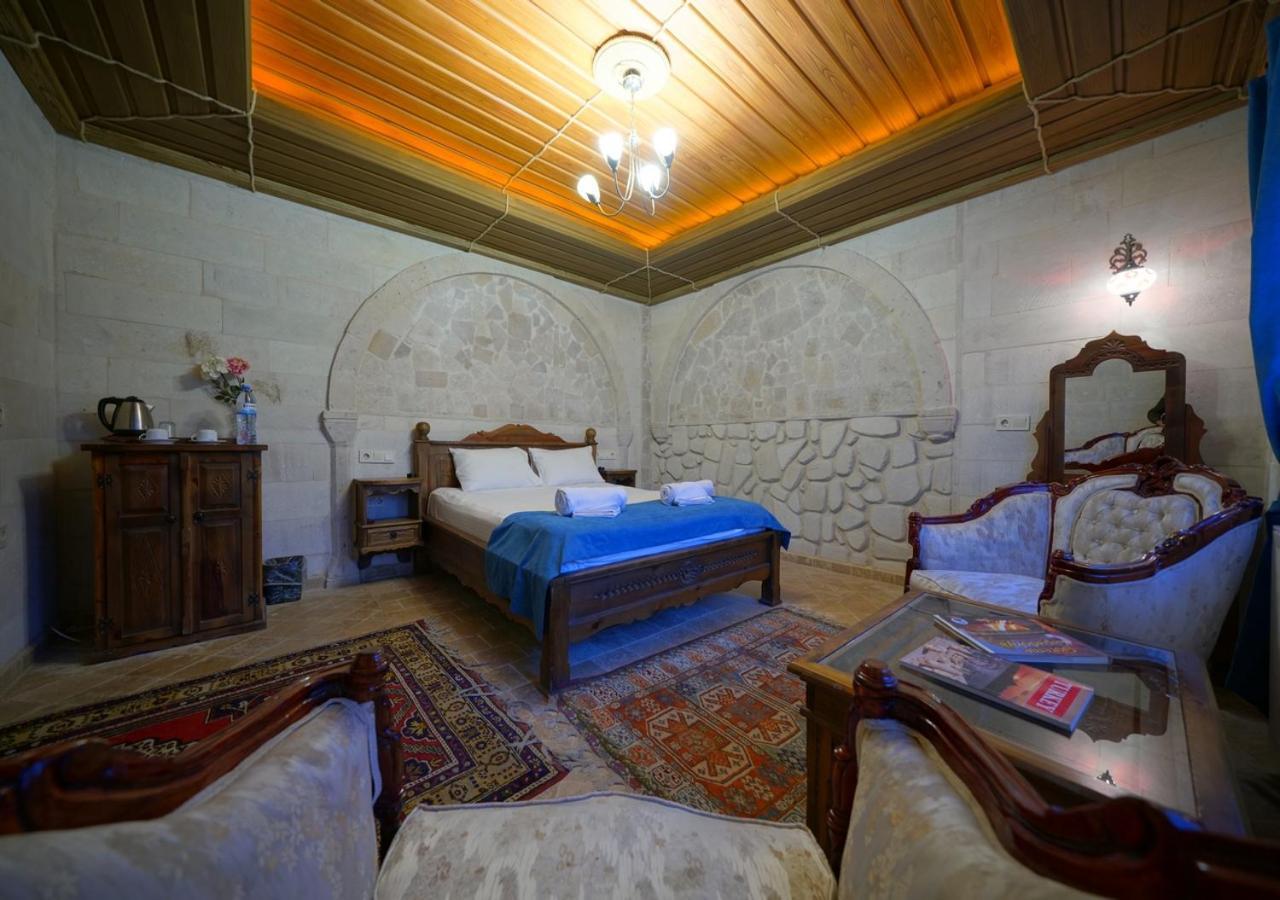 Shoestring Stone House Goreme Room photo